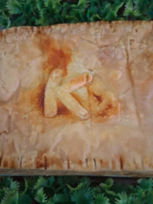 Large Steak & Kidney Pie