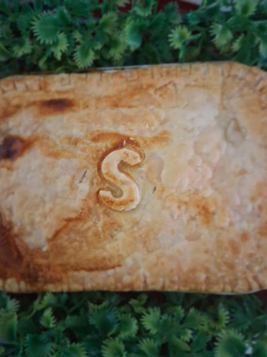 Large Steak Pie